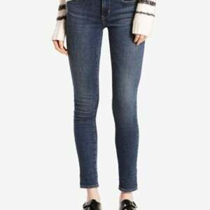 Levi's 711 Skinny Jeans